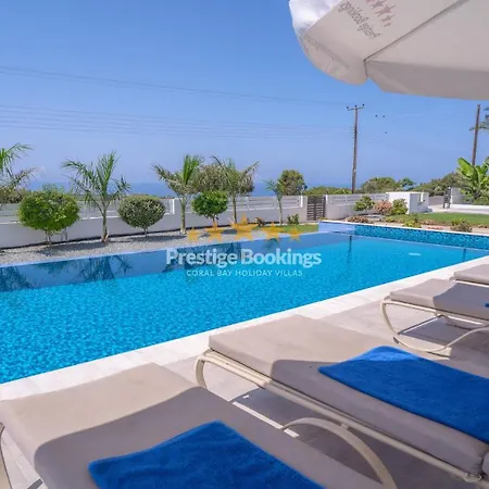 Aretousa Ena By Prestige Bookings 别墅