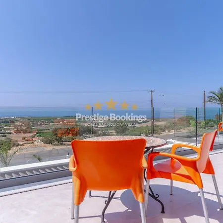 Villa Aretousa Ena By Prestige Bookings Peyia