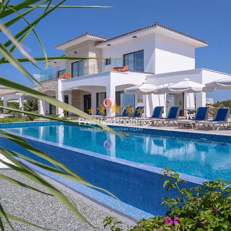 Villa Aretousa Ena By Prestige Bookings Peyia