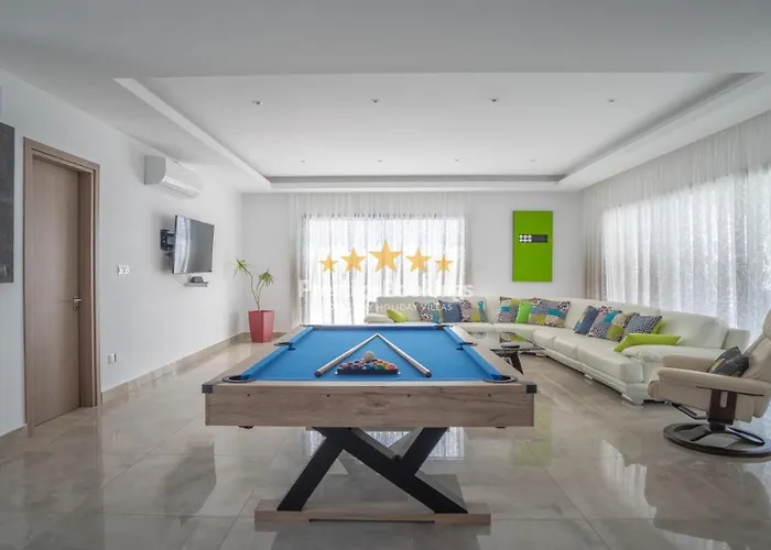 Aretousa Ena By Prestige Bookings Vila *